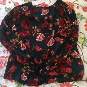 a.n.a. Beautiful fall color floral smocked blouse
